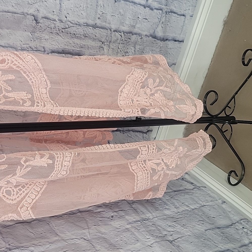 UNBRANDED Pink Lace Long 3/4 Sleeves Kimono Chest 40" Length 44" - Picture 4 of 10